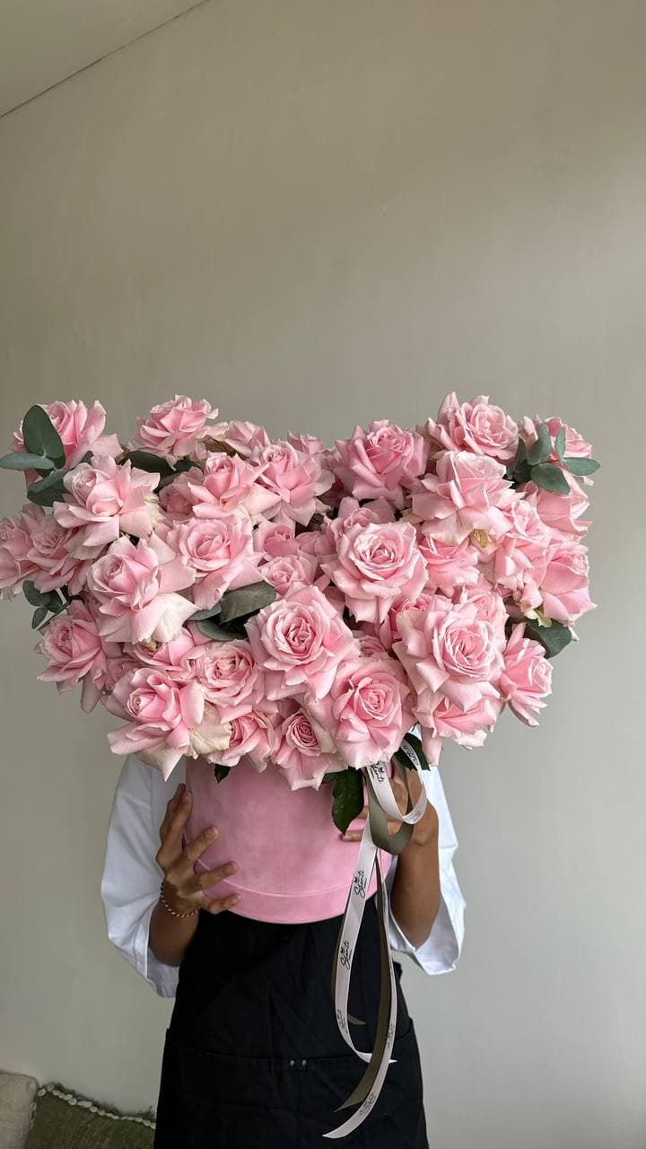 Classical Box size 03 by Shanti Flowers Bali