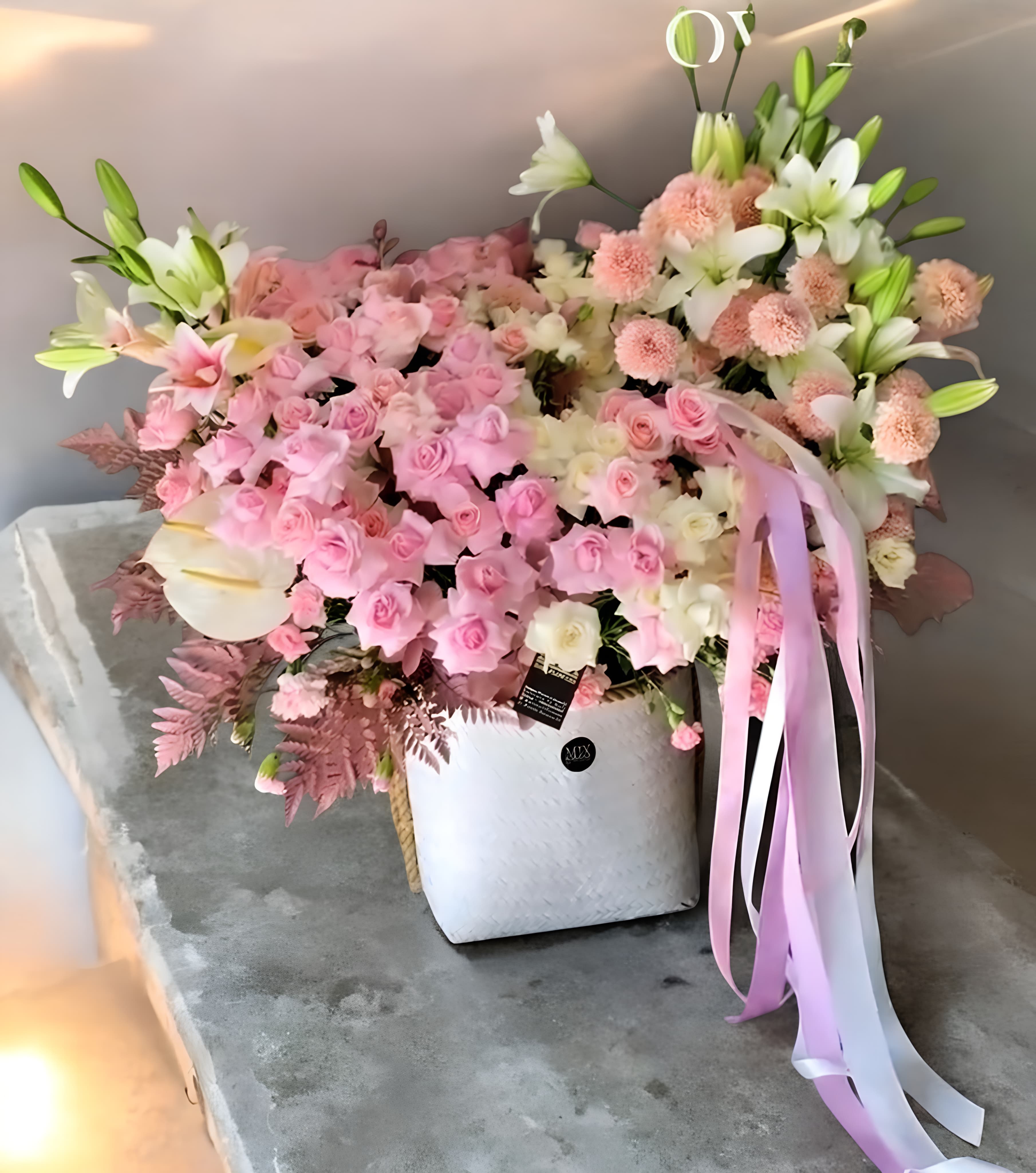 HUGE Flower Basket Think Pink XXXL