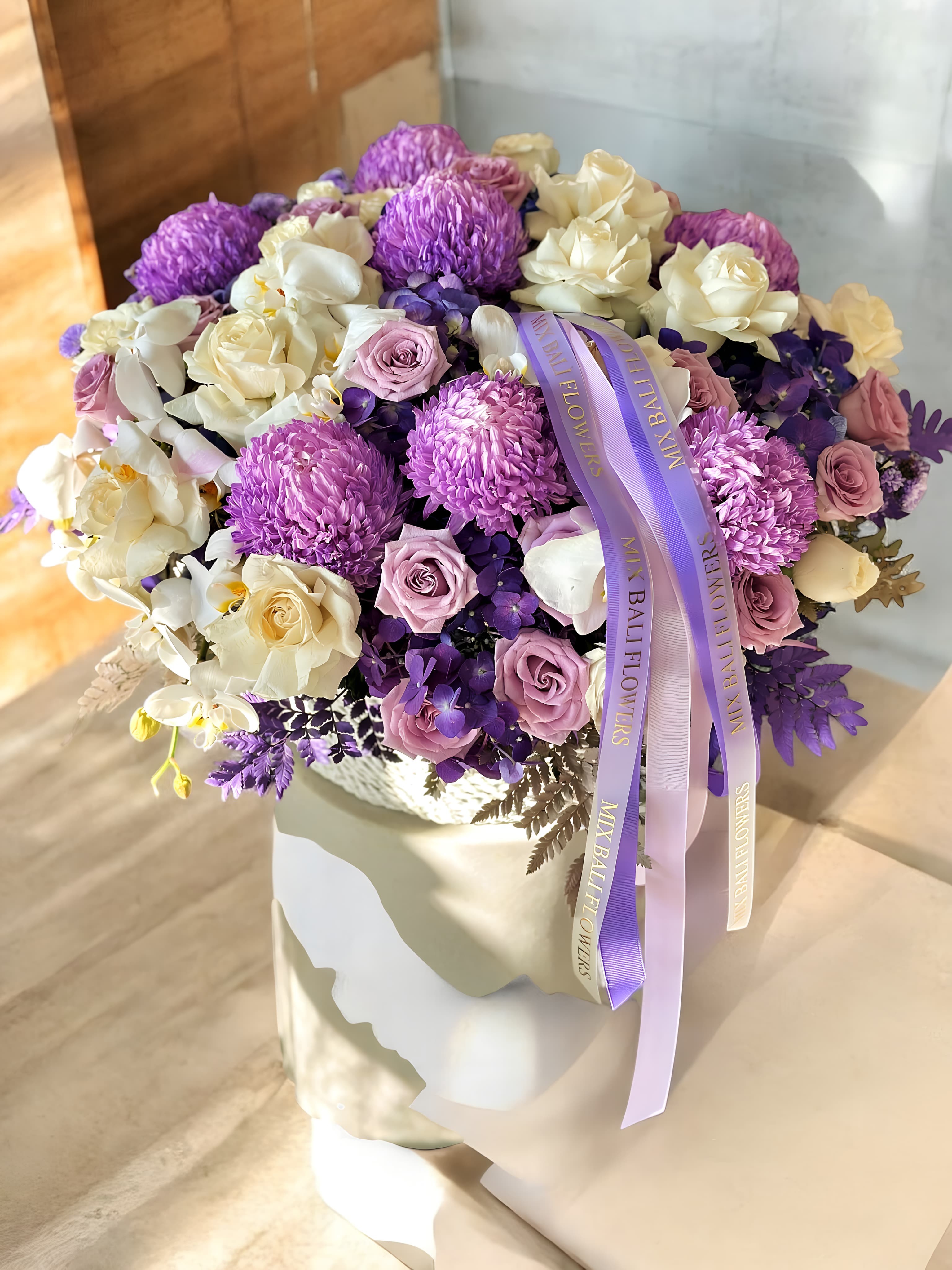 Purple Mood Gelato Flower Basket Huge XL